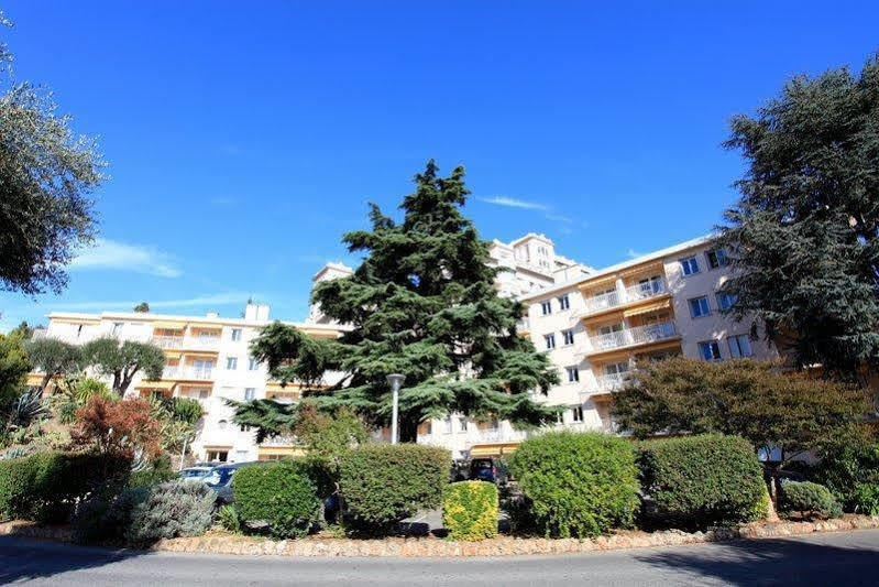 Residence L'Oliveraie Мантон Екстер'єр фото